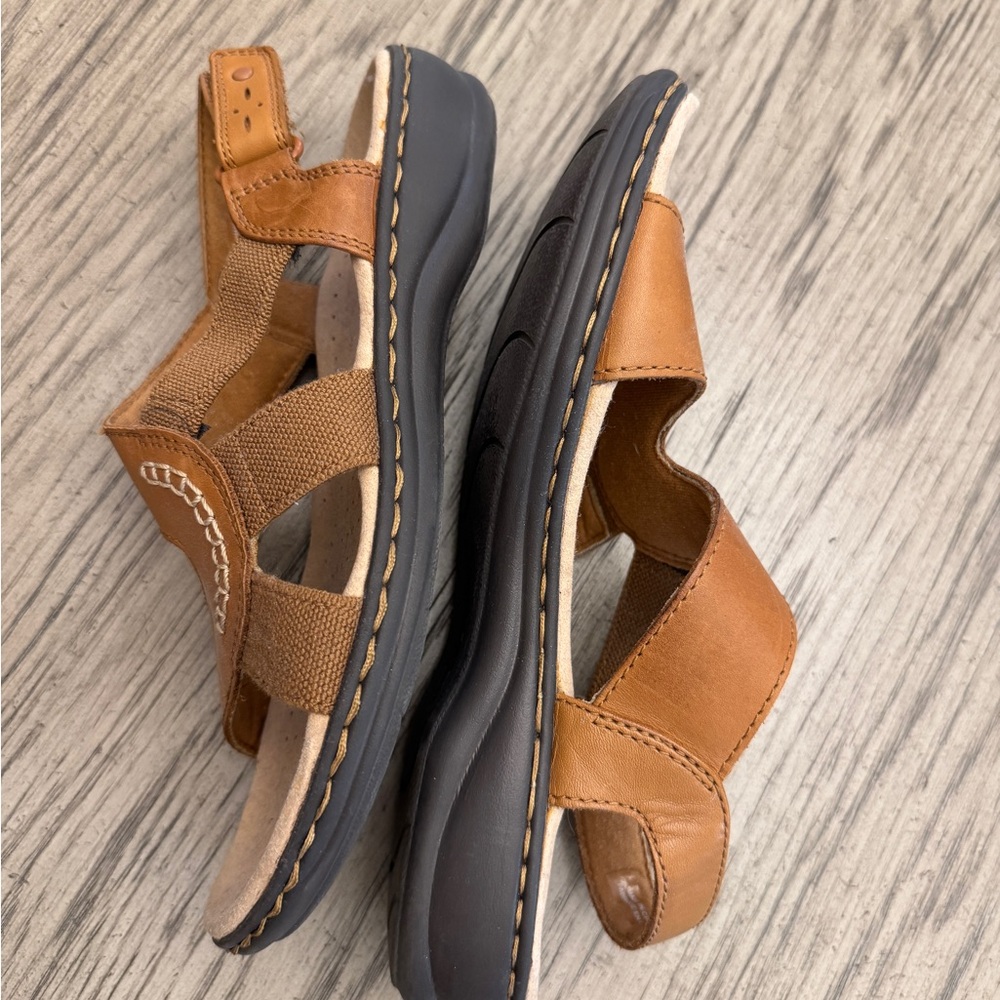 Clarks Brown Leather Sandals with Strappy Design and Comfort Sole
